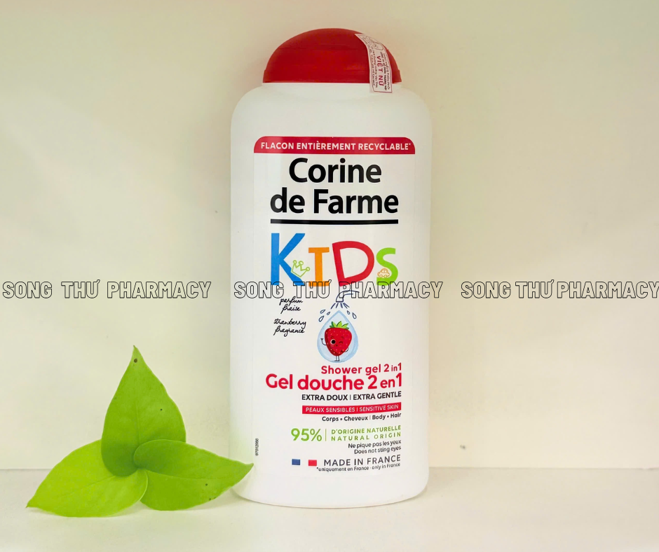 CORINE DE FARME SHOWER GEL 2 IN 1 STRAWBERRY - GEL TẮM VÀ GỘI CHO BÉ HƯƠNG DÂU